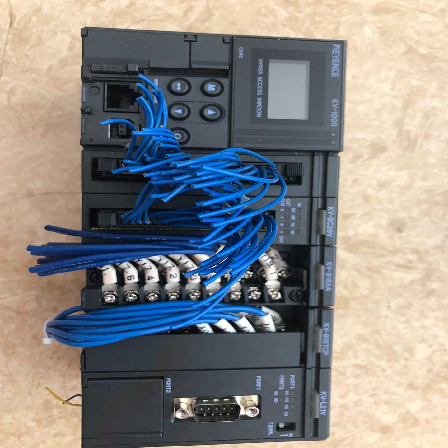 议价基恩士KV-1000。实物图。二手拆机。功能包好P。不包邮，现货