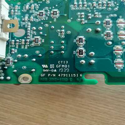 询价GE底座IC200CHS014，功能，成色如图所示，