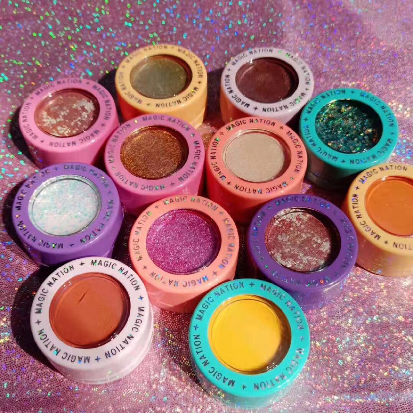 梦幻国度彩虹炫光土豆泥单色眼影闪粉大地色偏光珠光闪亮网红8019