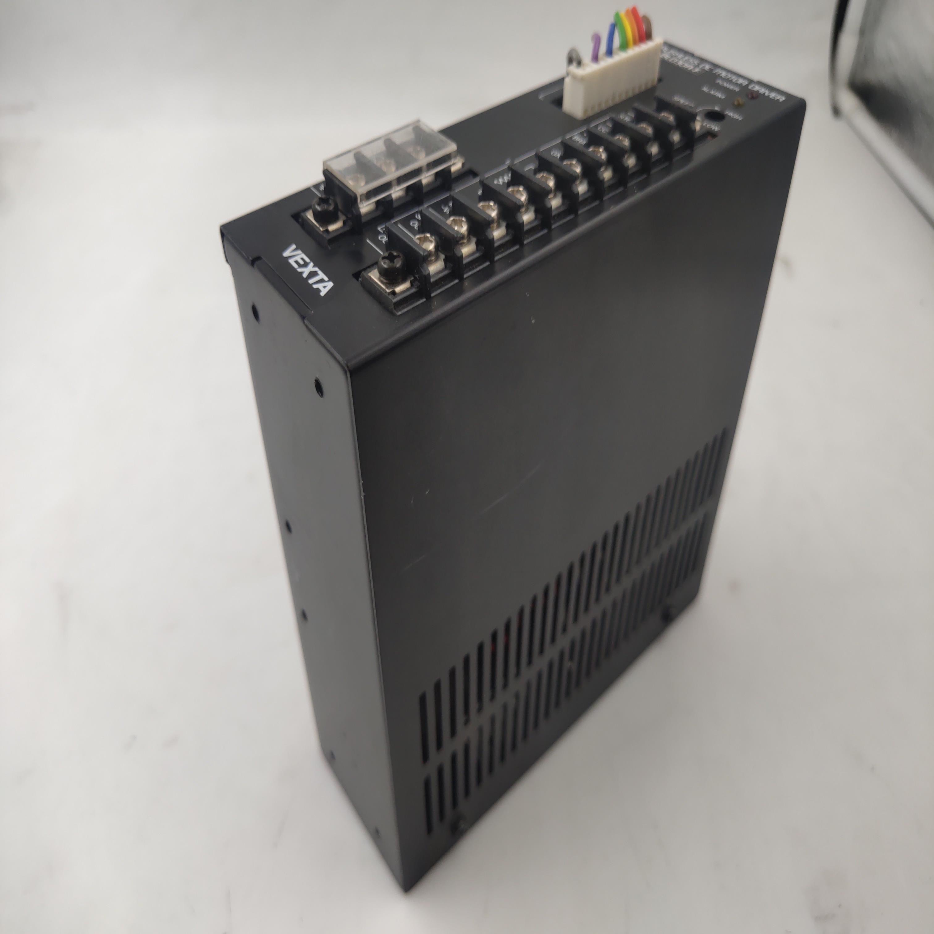 VEXTA 东方步进驱动器 BLD30A-F现货实物图
