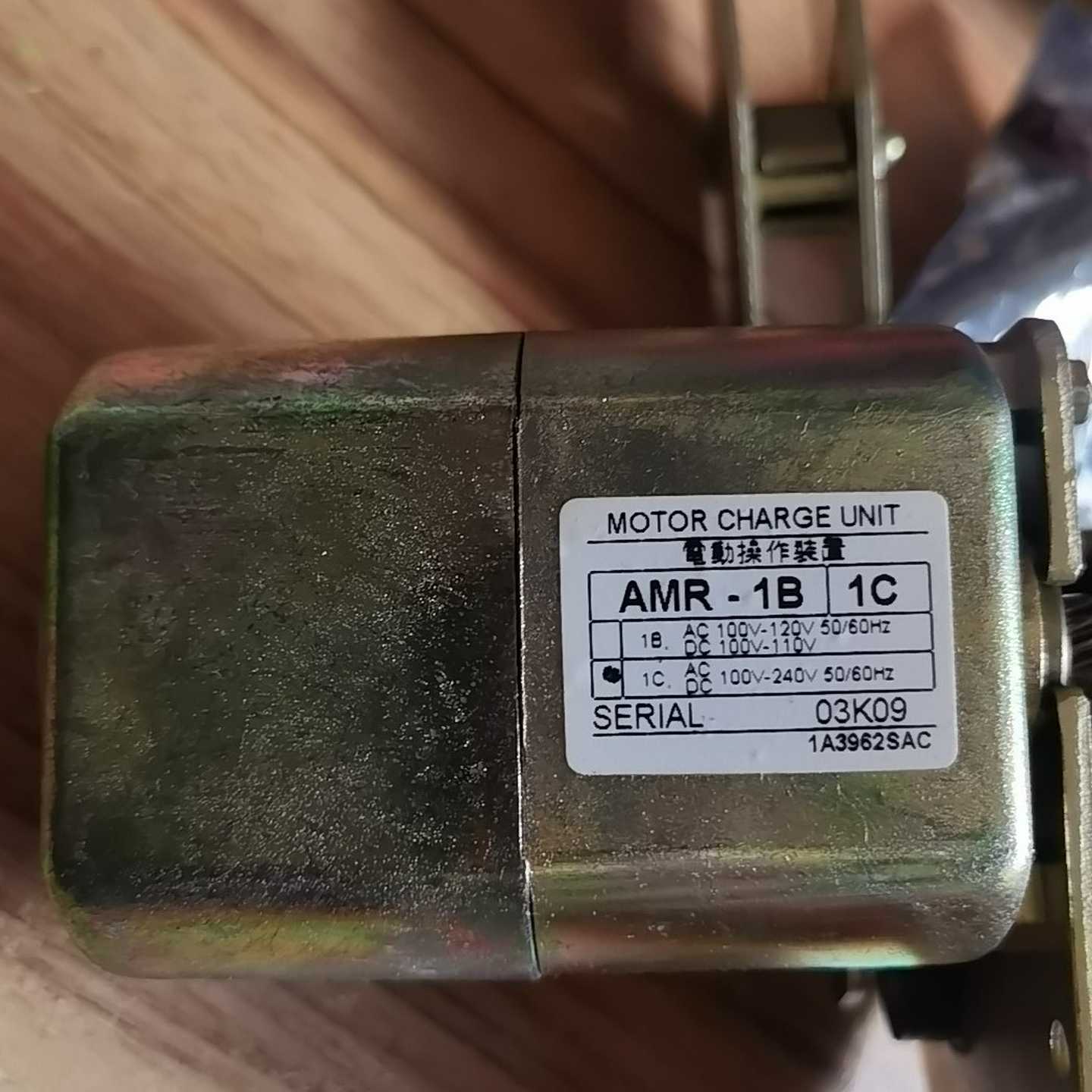 询价1-1-3寺崎开关储能马达，3M-1502A，AMR-1C