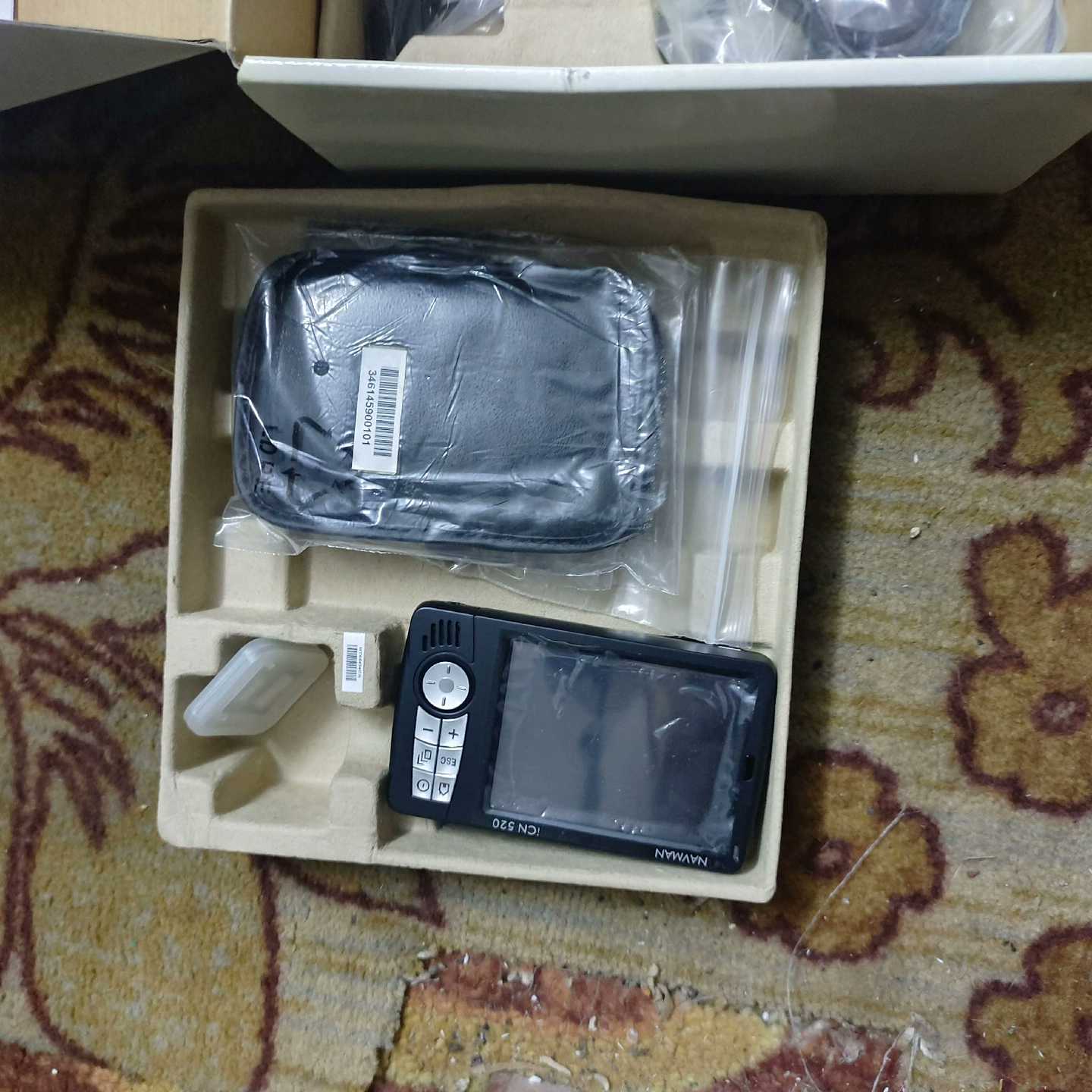 （请询价）二手全新的iCN520导航机东西很好没有用过具体型号自己