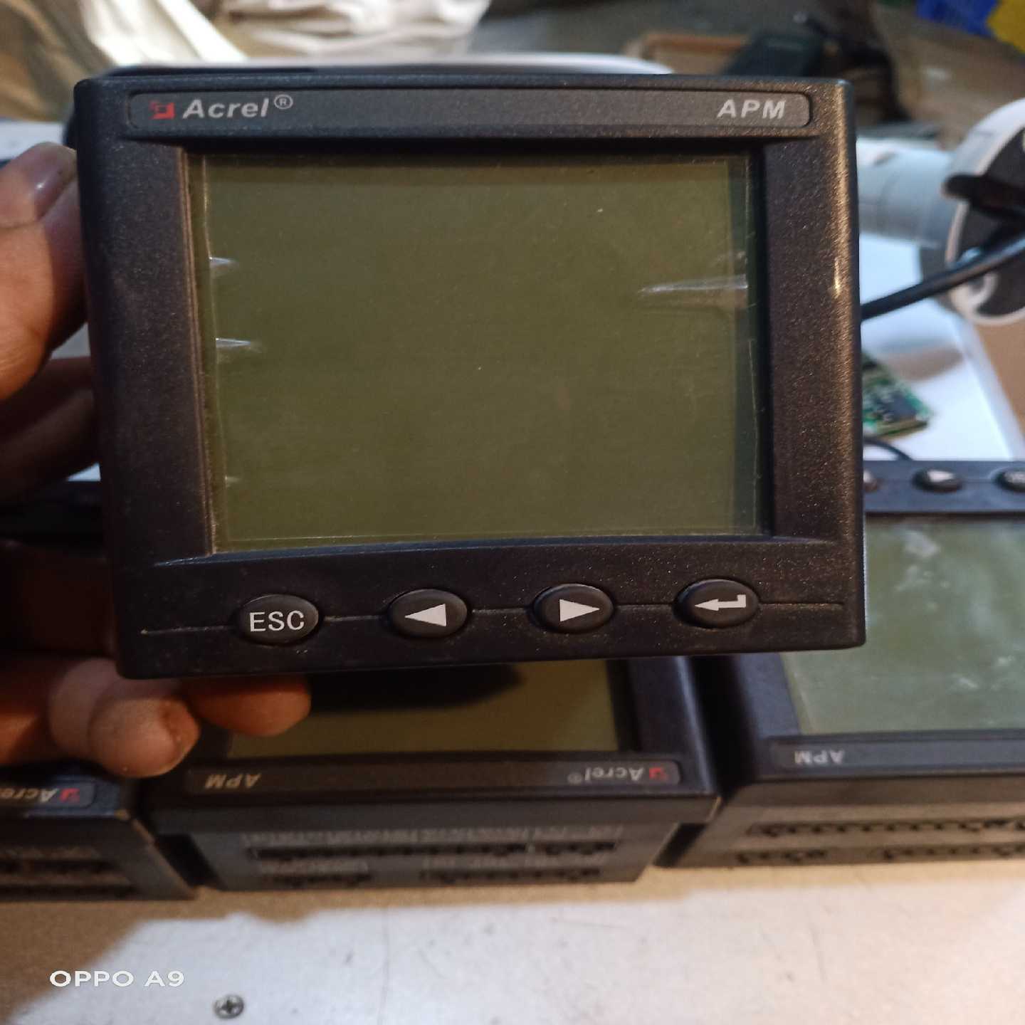 多功能计量表网格电力仪表APM801，380V-5A，有4--议价商品