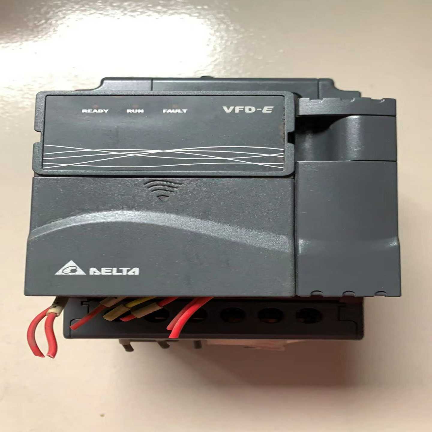 台达变频器VFD037E43A3.7KWVFD-E系列--议价商品