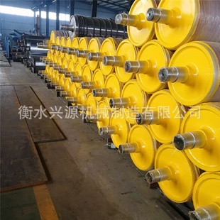 厂家定做过油辊筒镀铬工艺工业亮铬冷却镜面轴走水冷却轴辊