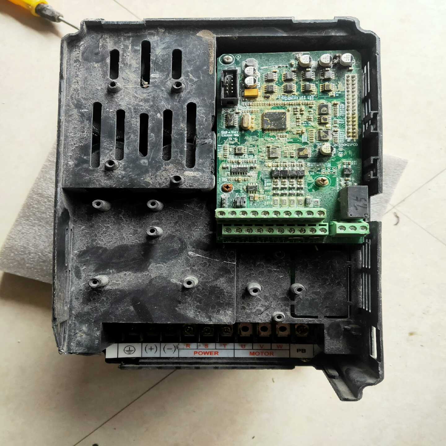 浙川变频器7.5千瓦杭州变频器C580-7R5G-4