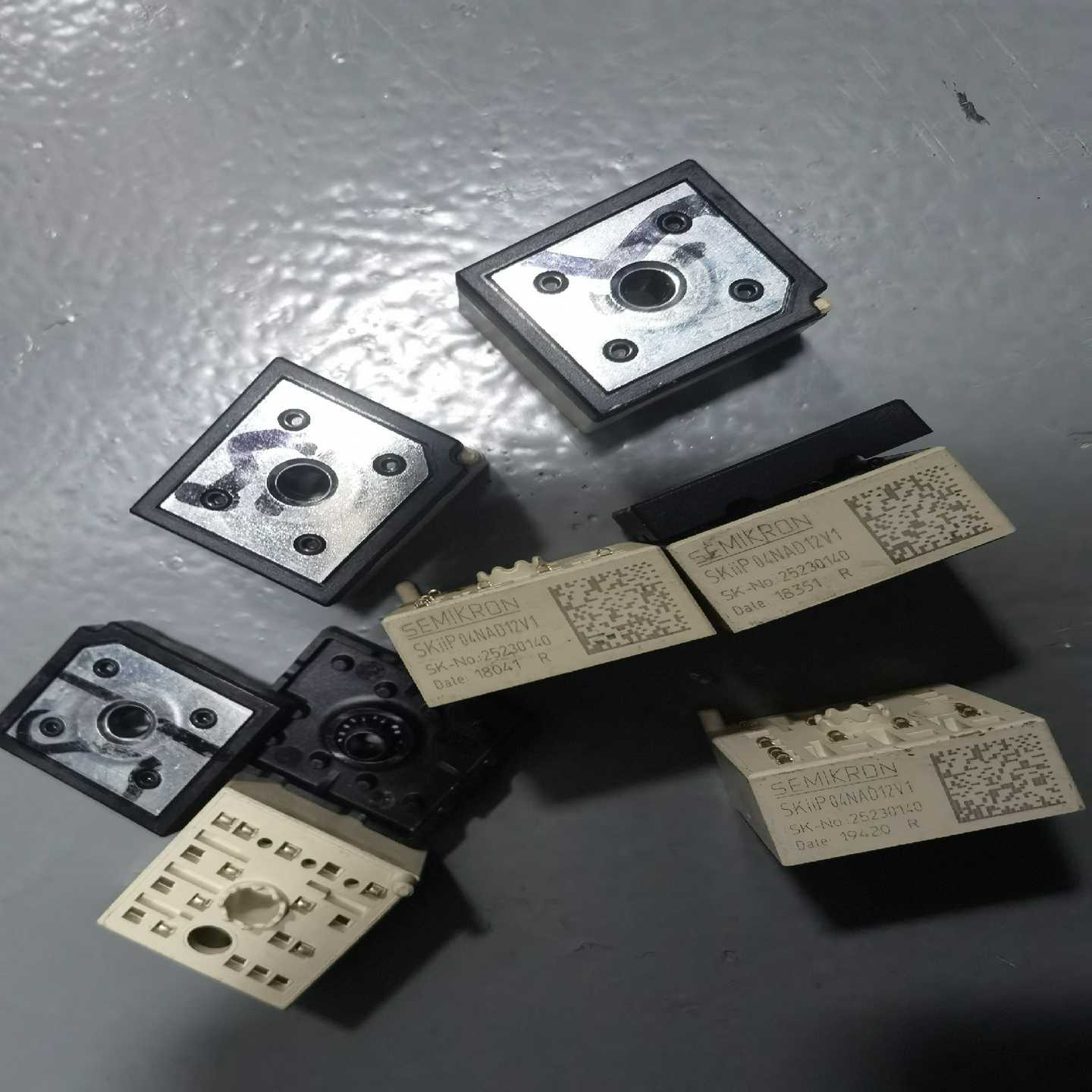 SKIIP04NAD12V1询价