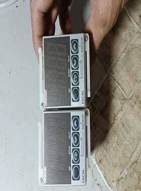 温控仪表E5CSL-QTC 二个。~询价