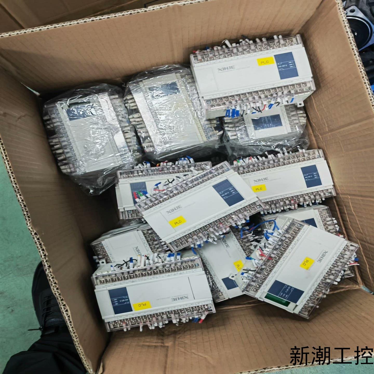 信捷PLC型号XC2-42T-E库存30台成色新包议价商品
