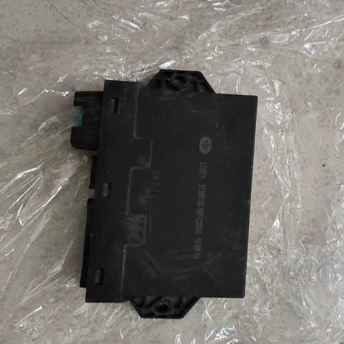解放J6车身控制器、零件号3738010-76P--议价商品