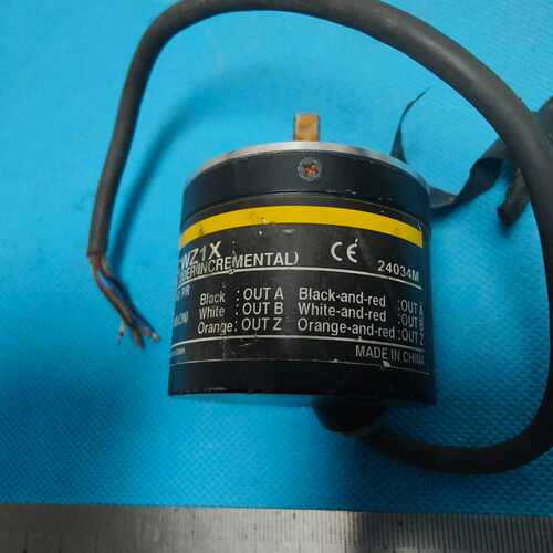 咨询-1000线编码器E6C2-CWZ1X，电压5V