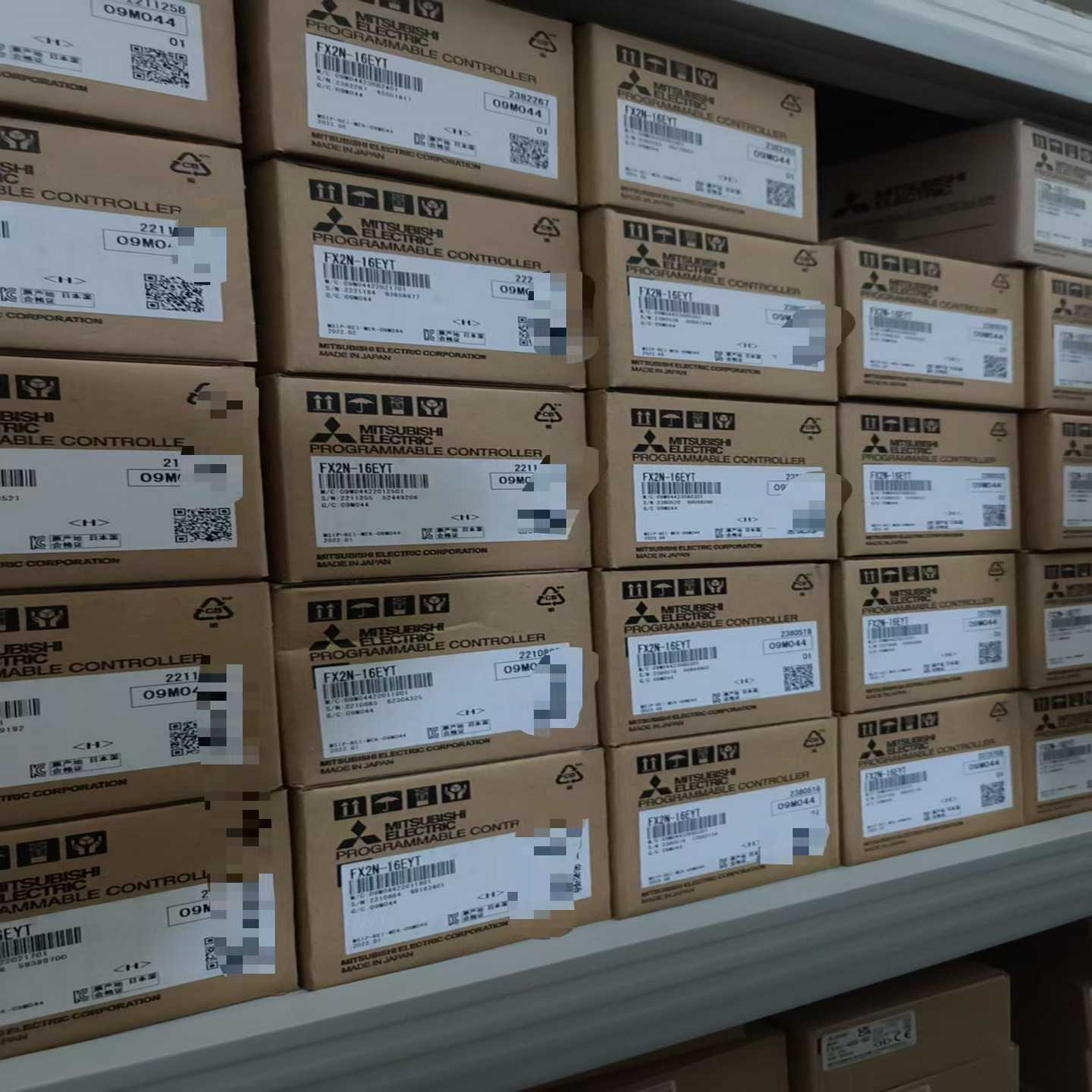 三菱PLC模块FX2N-16EYT，全新原装现货，日本制造
