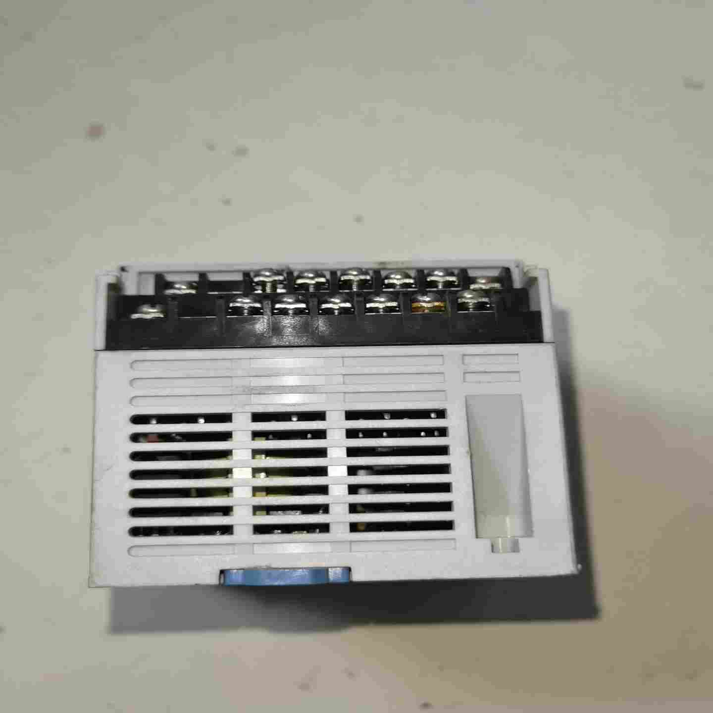 询价德国阿莱ARRI6000eb摄影灯散光灯电源演唱会灯电源实