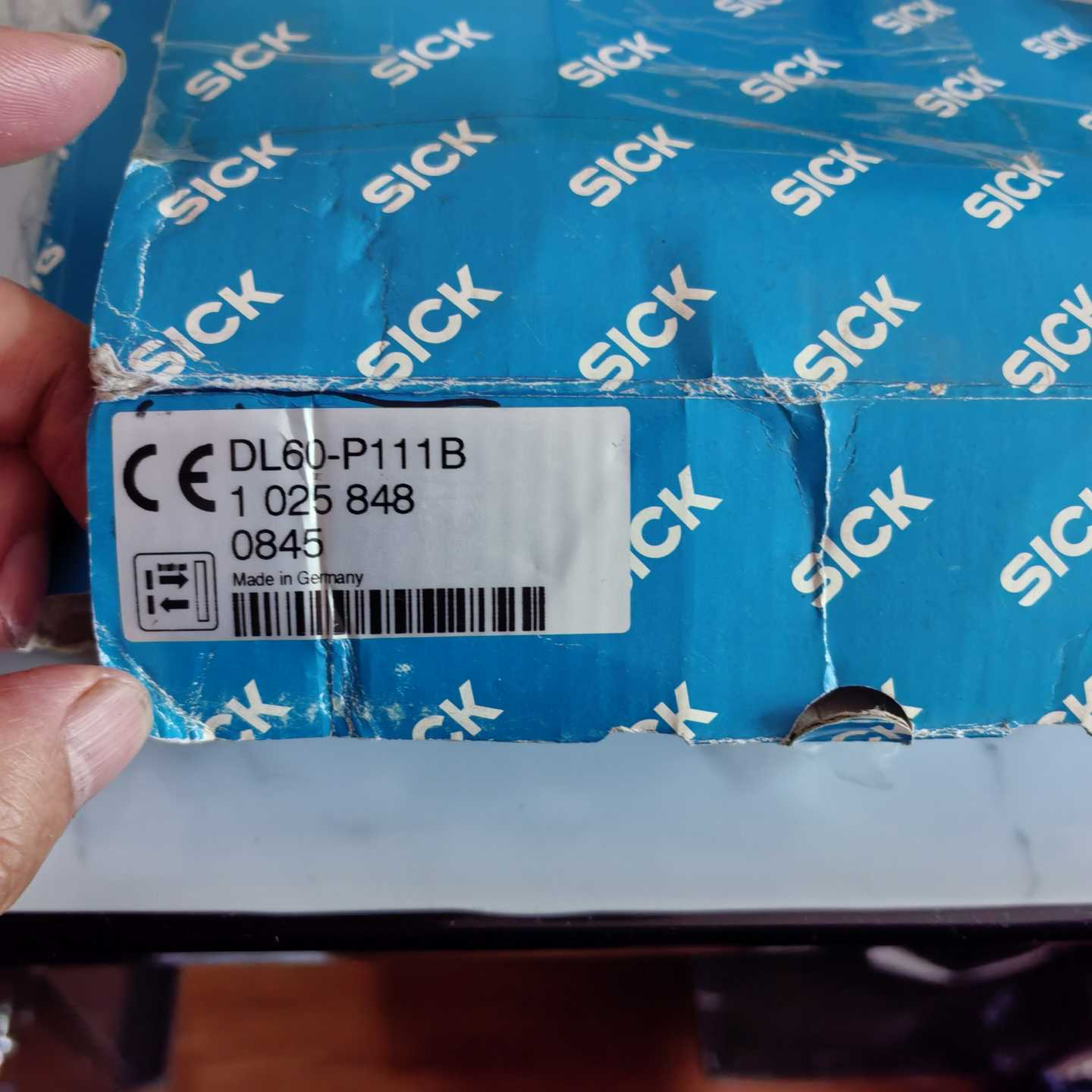 西克dl60-p111b未上机一台。询价