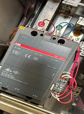 接触器AF1250装柜未使用，线圈电压100-250询价