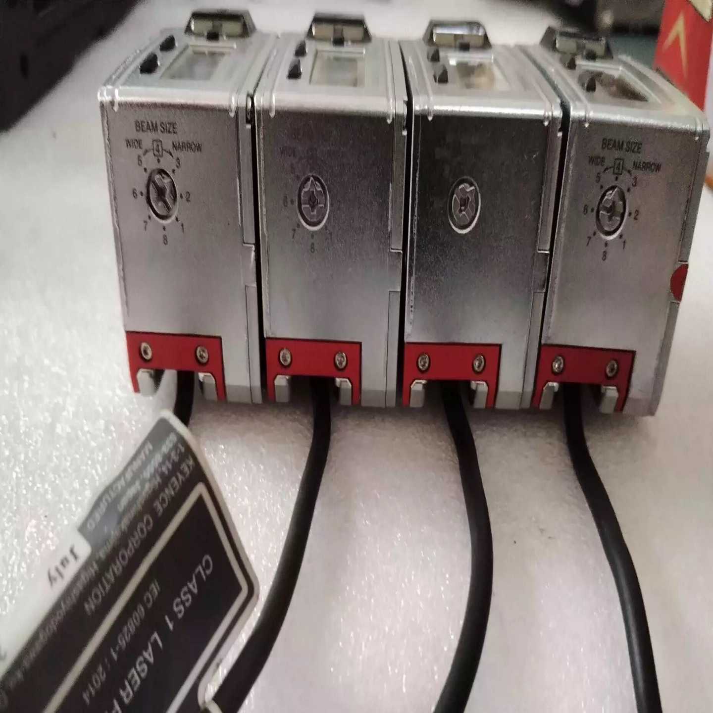 基恩士LR-TB5000CL激光传感器，二手拆机，功能完好。--议价商品