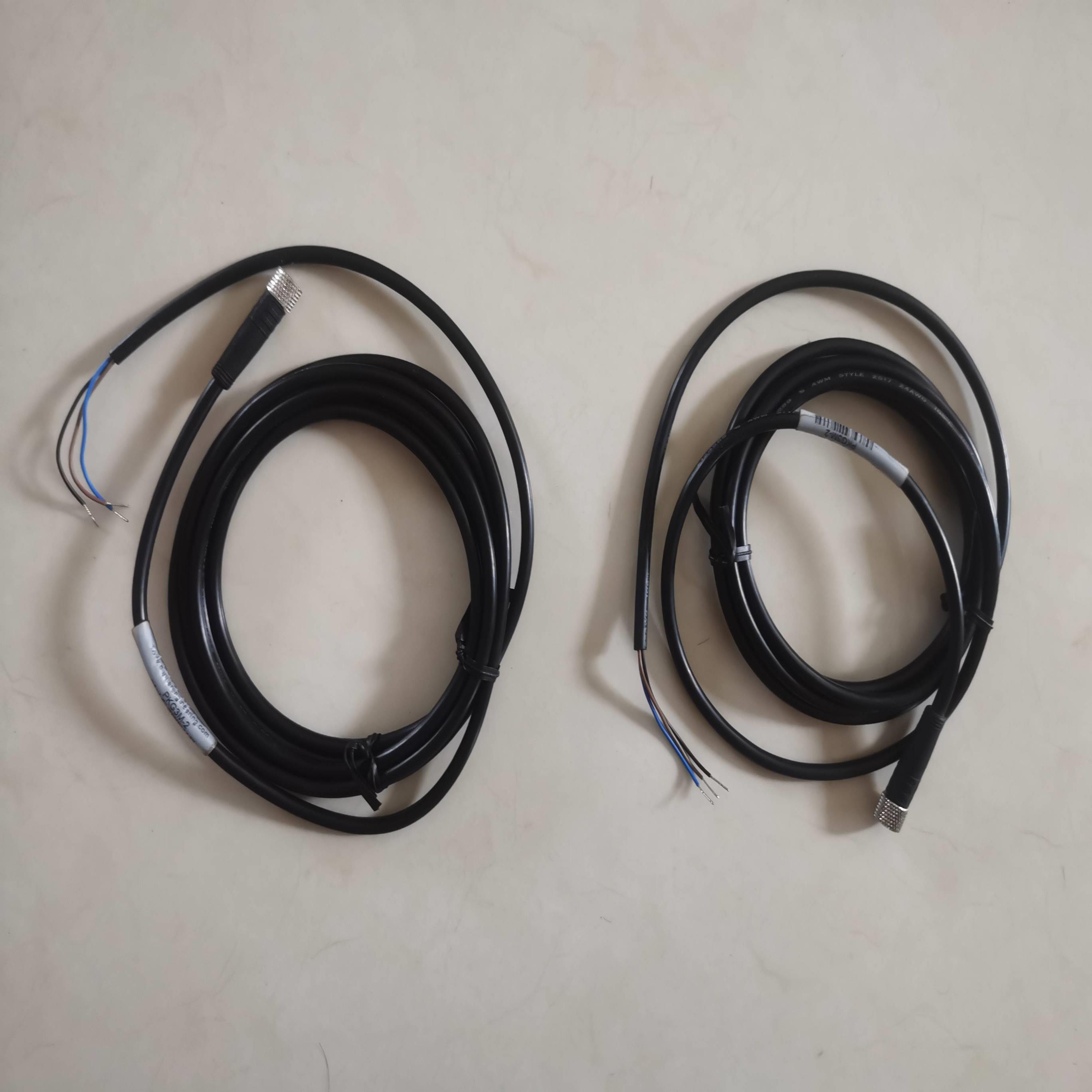 配件PKG3M-2邦纳传感器M8 3线连接线议价
