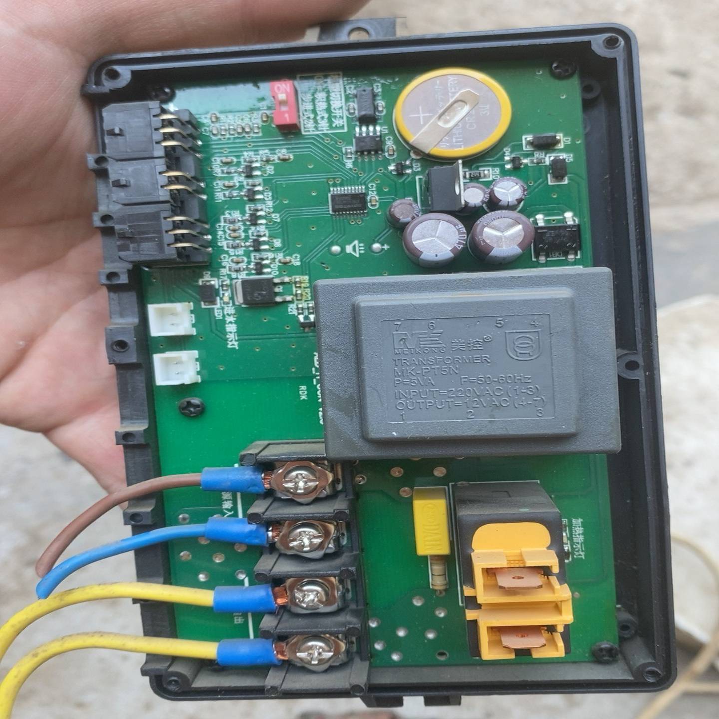 汇川PLCAM600-1600END，功能正常，成色为实图询价