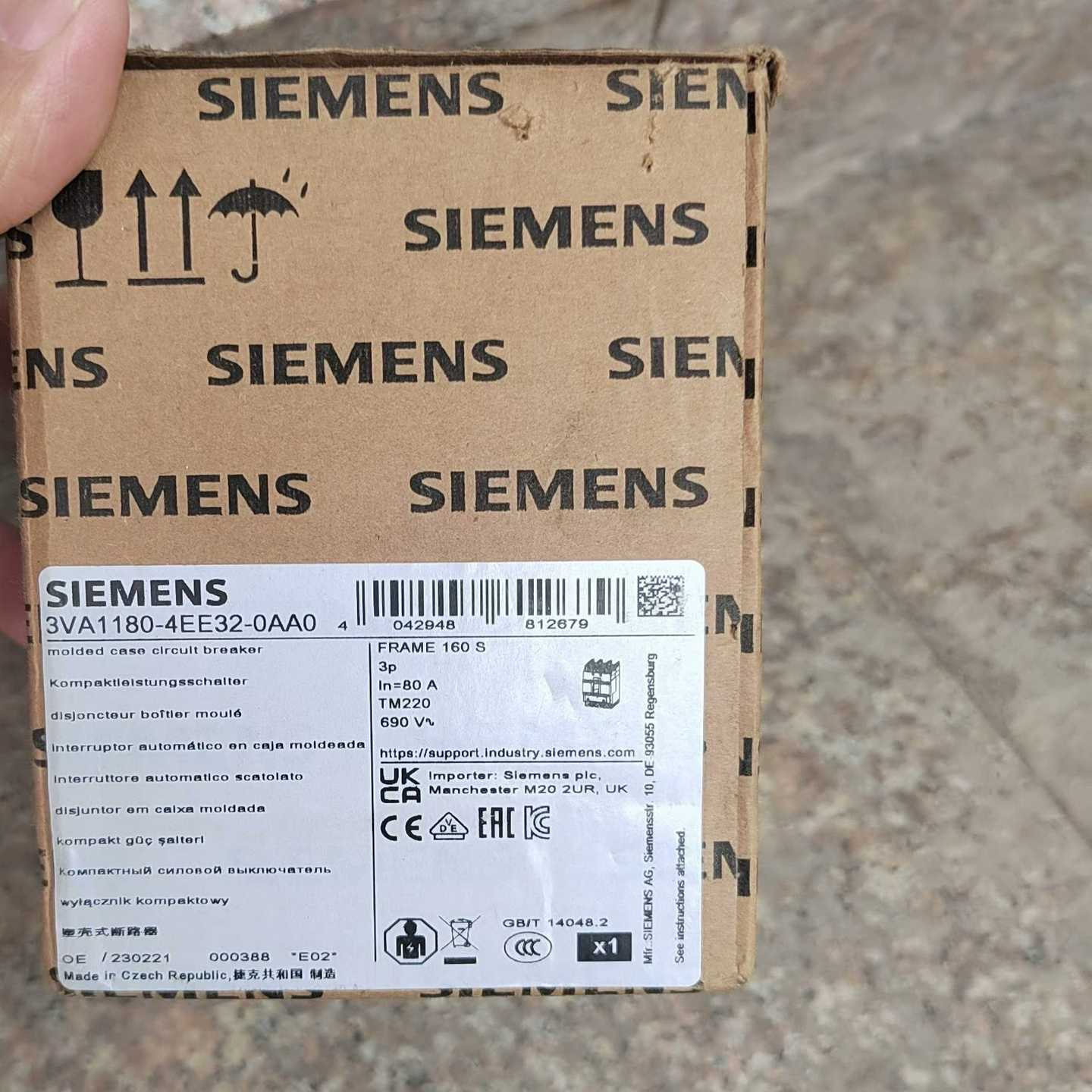 （议价）3VA1180-4EE32-0AA0一台