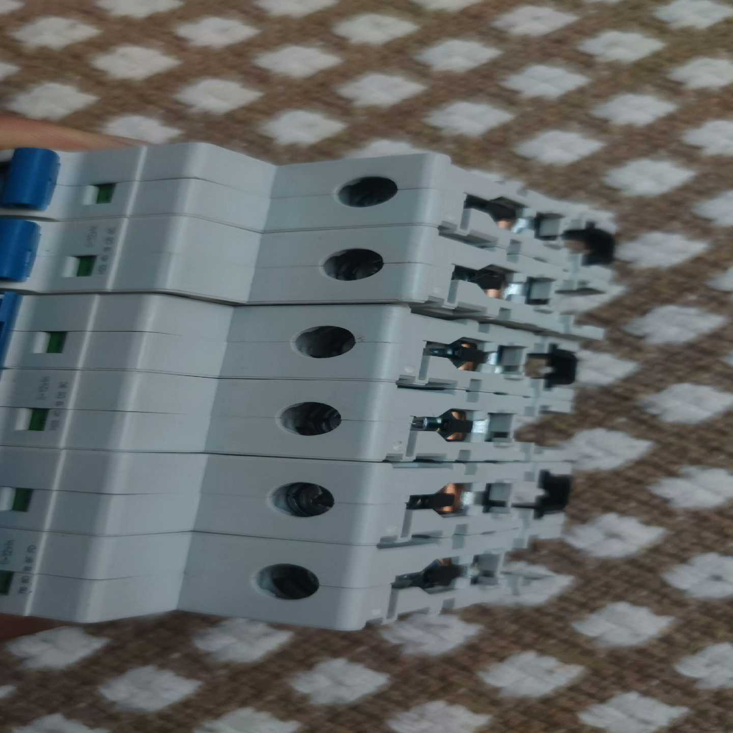 安川SRDA-SDA71A01A-E安川机器人伺服放大器（电子设备）