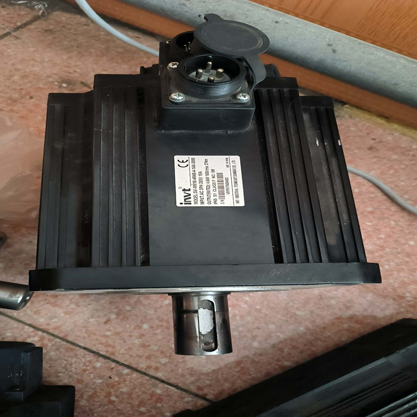 询价180伺服电机英威腾伺服电机18-4R4B-1A0-