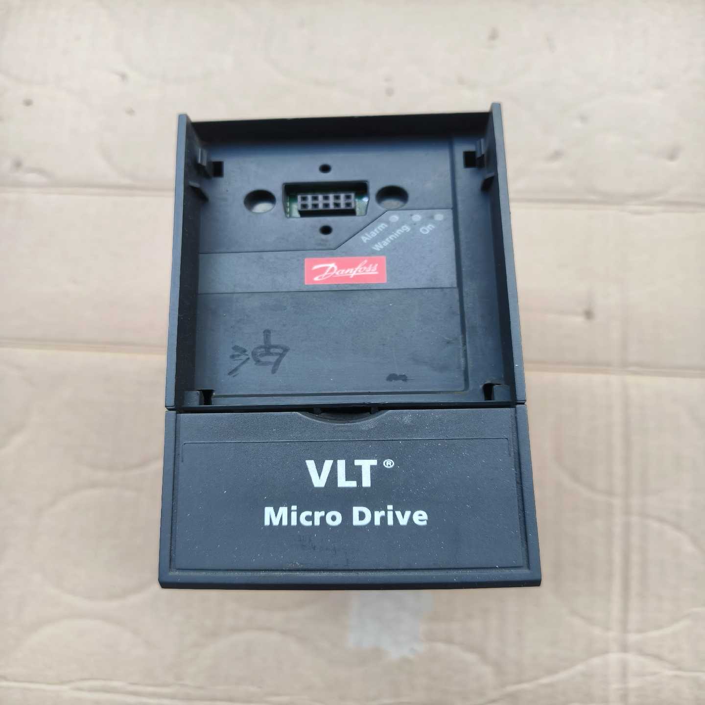 丹佛斯变频器（无面板）FC-051PK75T4E20H3XX~询价