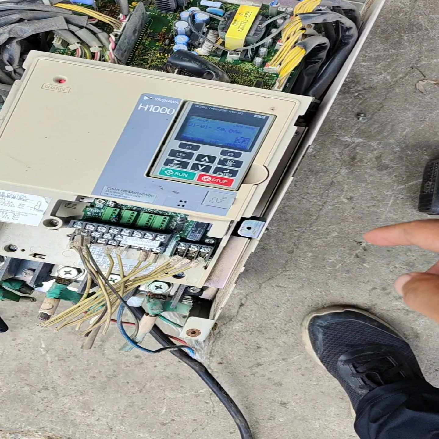 【议价】安川H1000变频器55/75KW