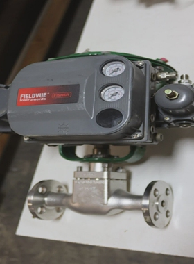 FisherBaumann控制阀24588SVF范围7-15PSI带FIELDVUE1/2