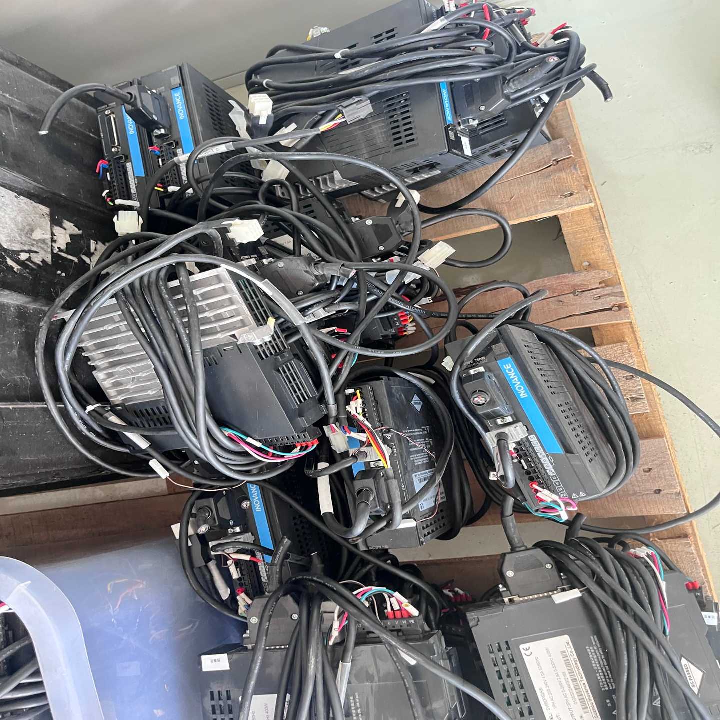 咨询-汇川伺服SV660AS2R8I，MS1H4-40B30CB-