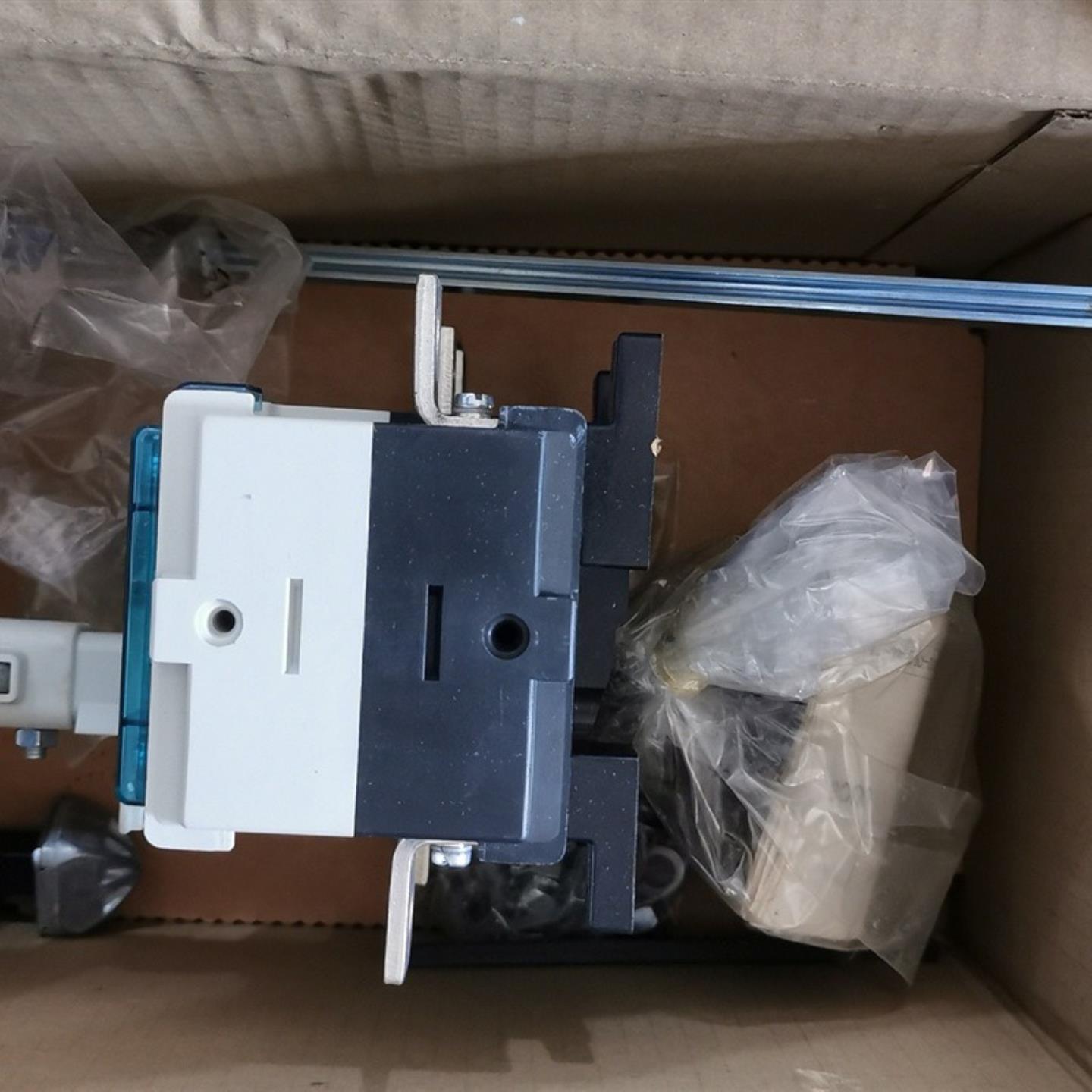 【议价】进口 3KA5330-1EE01 3KA5330-1AE01 160A 3P 西门子