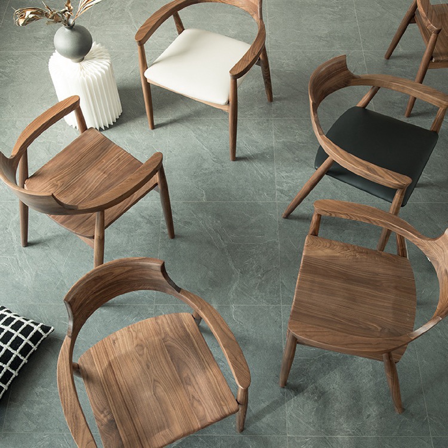 实木餐椅全扶手黑胡桃木广岛椅北欧家用靠背椅子肯尼迪椅总统椅