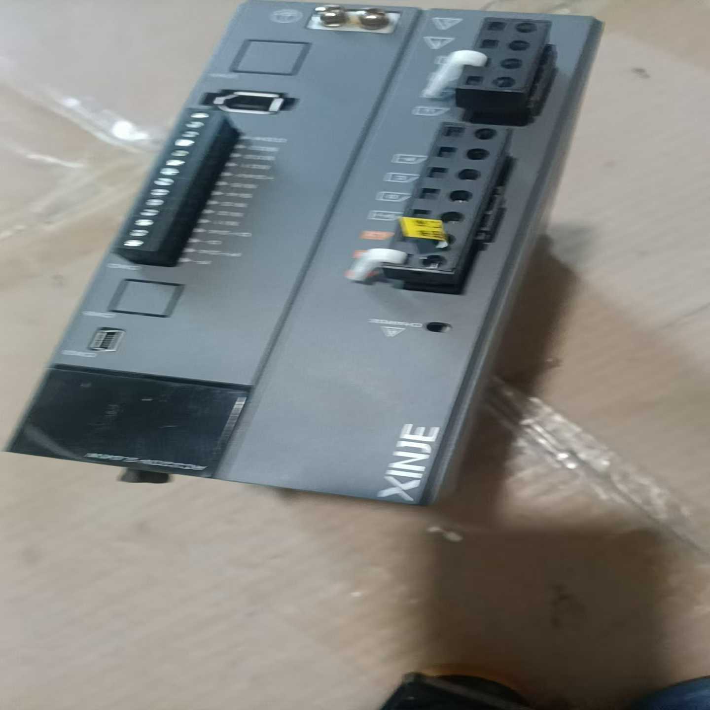 信捷伺服驱动器DS5L1-22P6-PTA，2.6KW大功率--议价商品