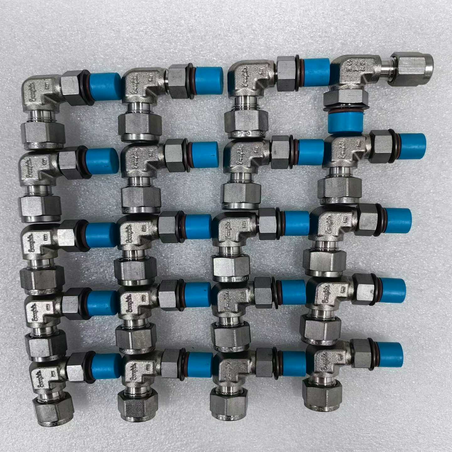 世伟洛克SwagelokSS-400-2-4ST全