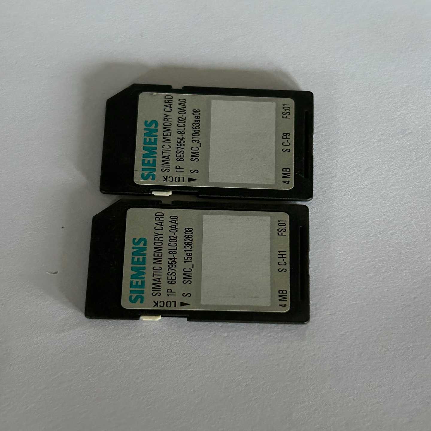 6ES7954-8LC02-0AA0，4MB容量，成色轻微使--议价商品