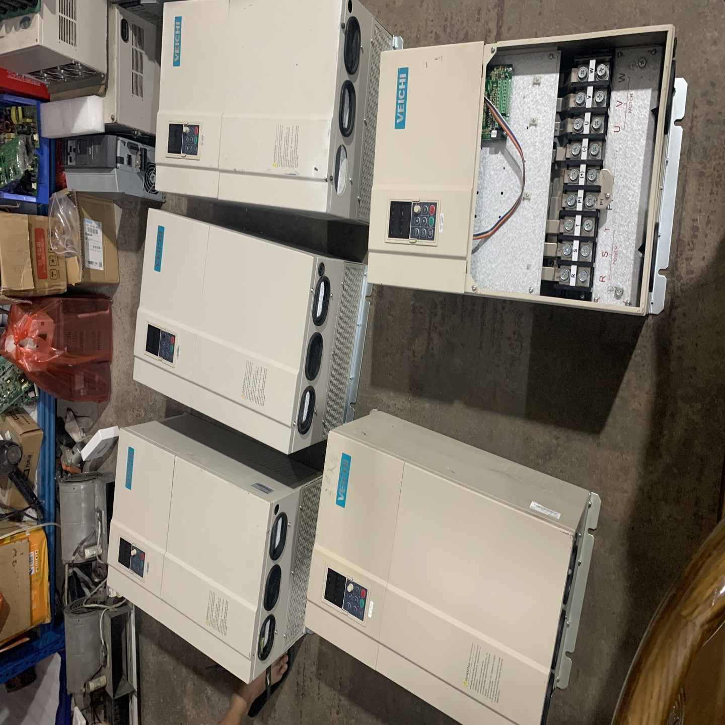 非标价伟创AC70变频器90KW，93KW，实物拍摄，功能完好没修议价