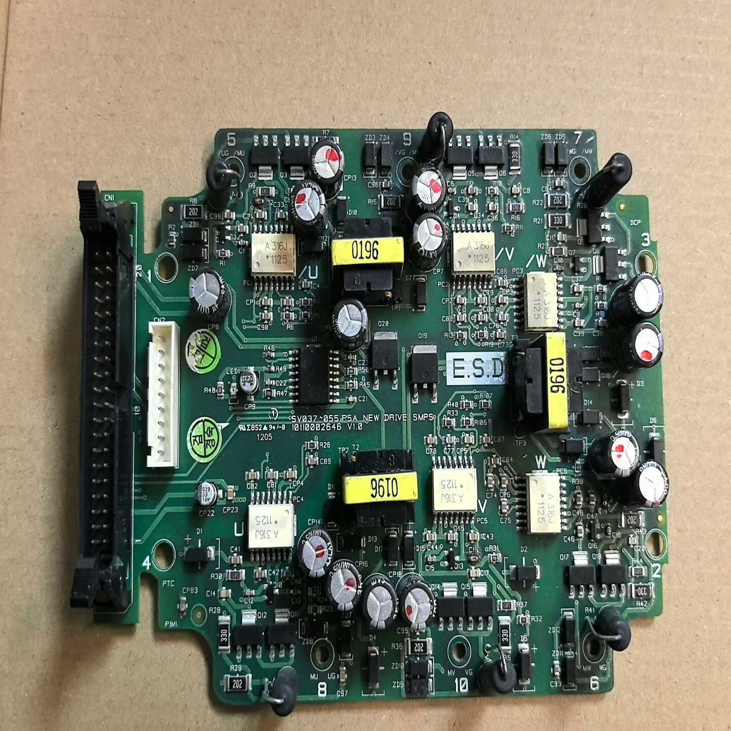 【议价】LS变频器IP5驱动板SKIM304GD12T4D，370-