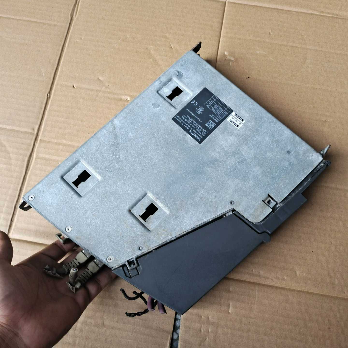 咨询-CU320控制器6SL3040-0MA00-0AA1，