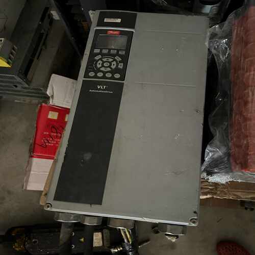 (询价)丹佛斯变频器 VLT  FC-301P15KT4E 15KW