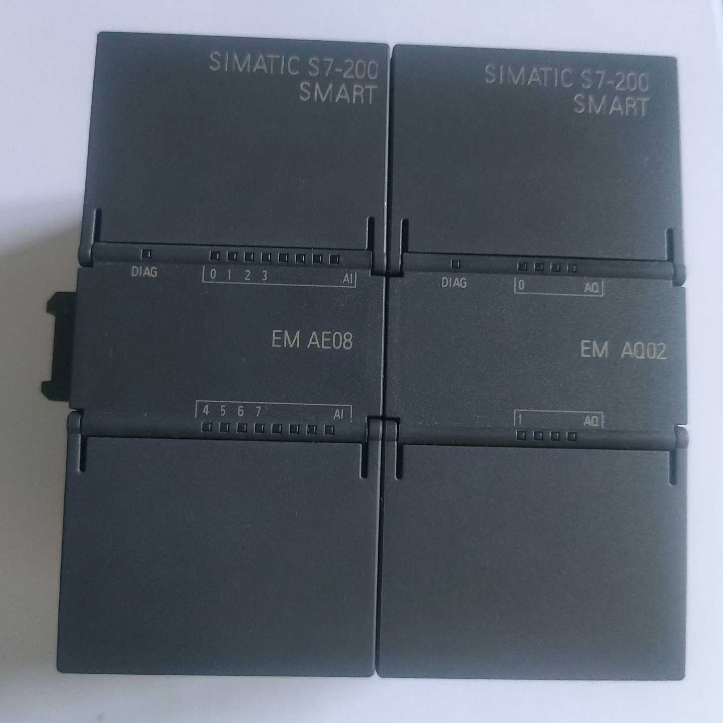 PLC 模块  EM AE08~询价 - 实物图