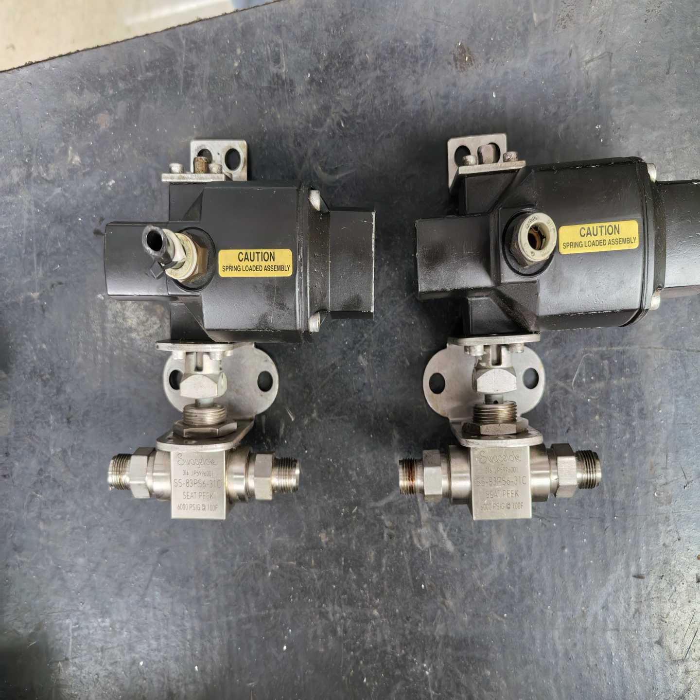 世伟洛克Swagelok气动球阀SS-83PS6-31C--议价商品