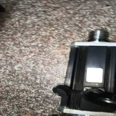 AC伺服电机SERvOMOTOR拆机包好实物图可直接--议价商品