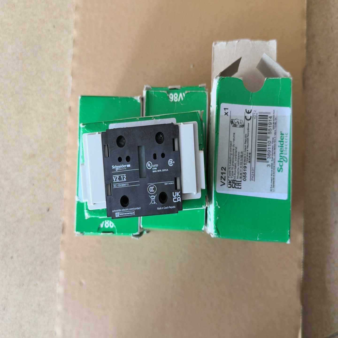 询价施耐德VZ12负荷开关零线端子模块，原装进口捷克产，型号05