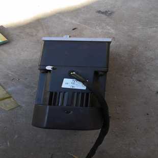 沒有標簽了 減速電機一個 下來 功能正常使用 具體型號