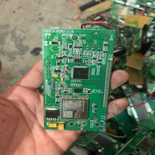 拆机主板EC204G模块，主芯片R7F0C004M-议价