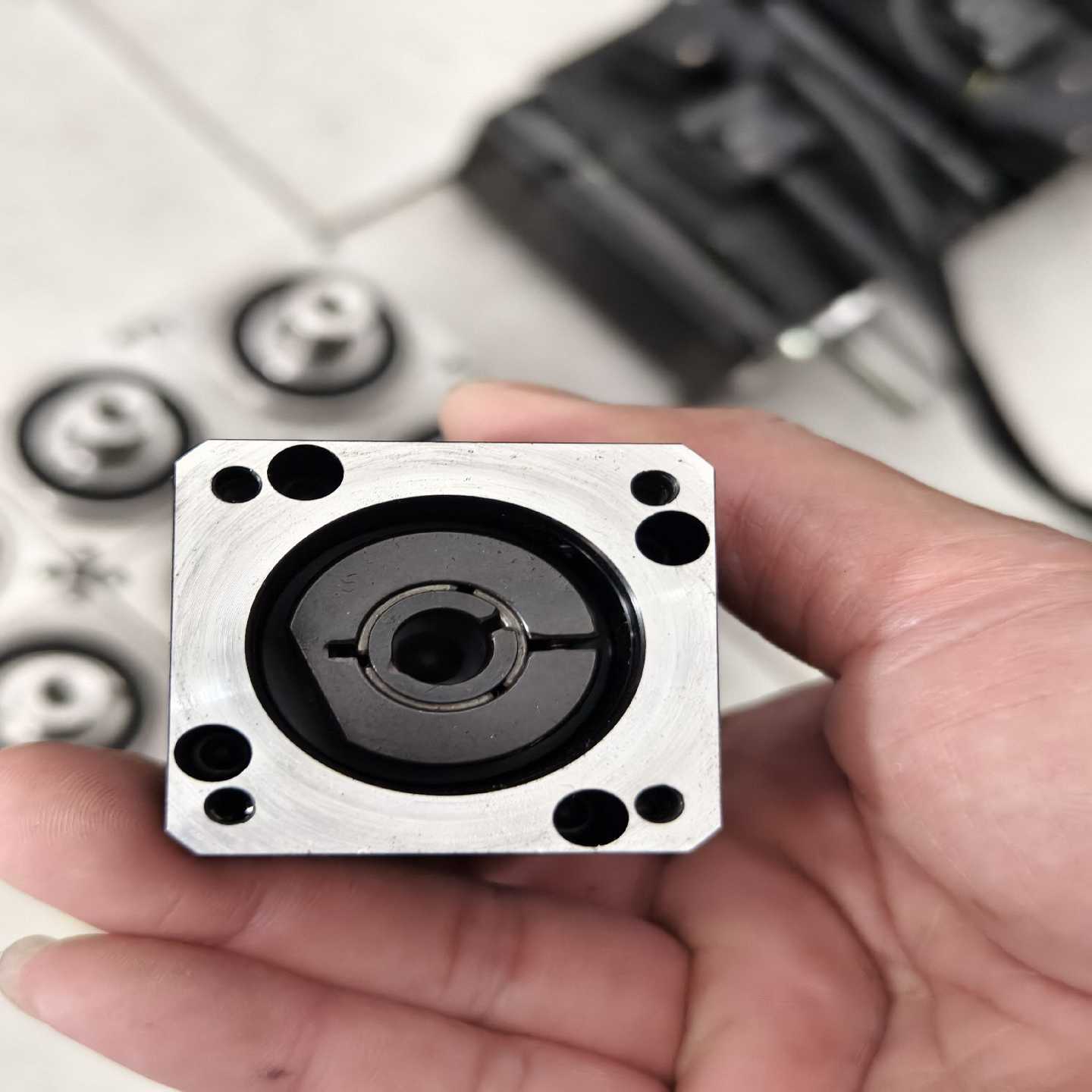 (询价)VT3-W4GT基恩士触摸屏