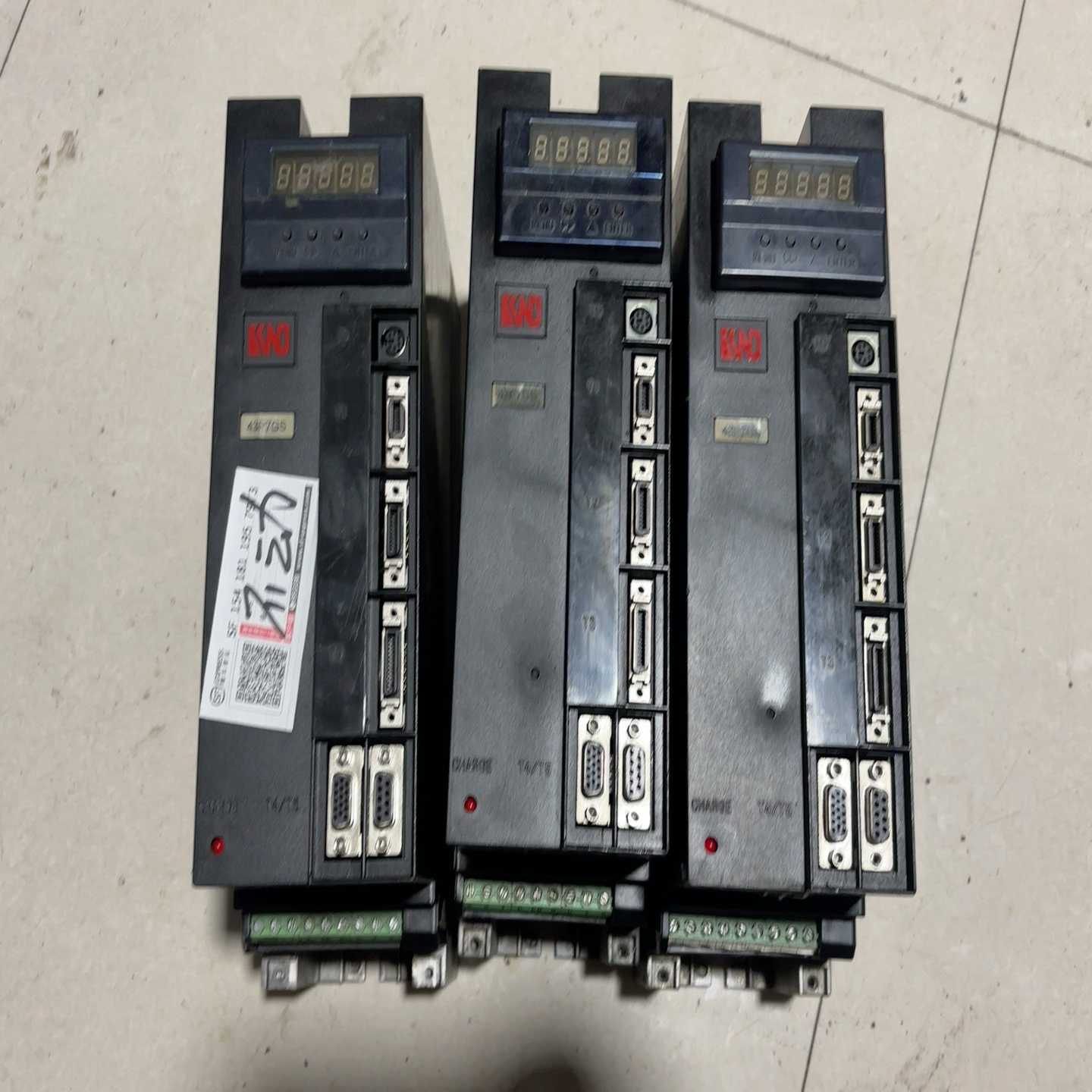 凯恩帝伺服主轴驱动器ZD100B-43P7GS三台成色实图-询价客服