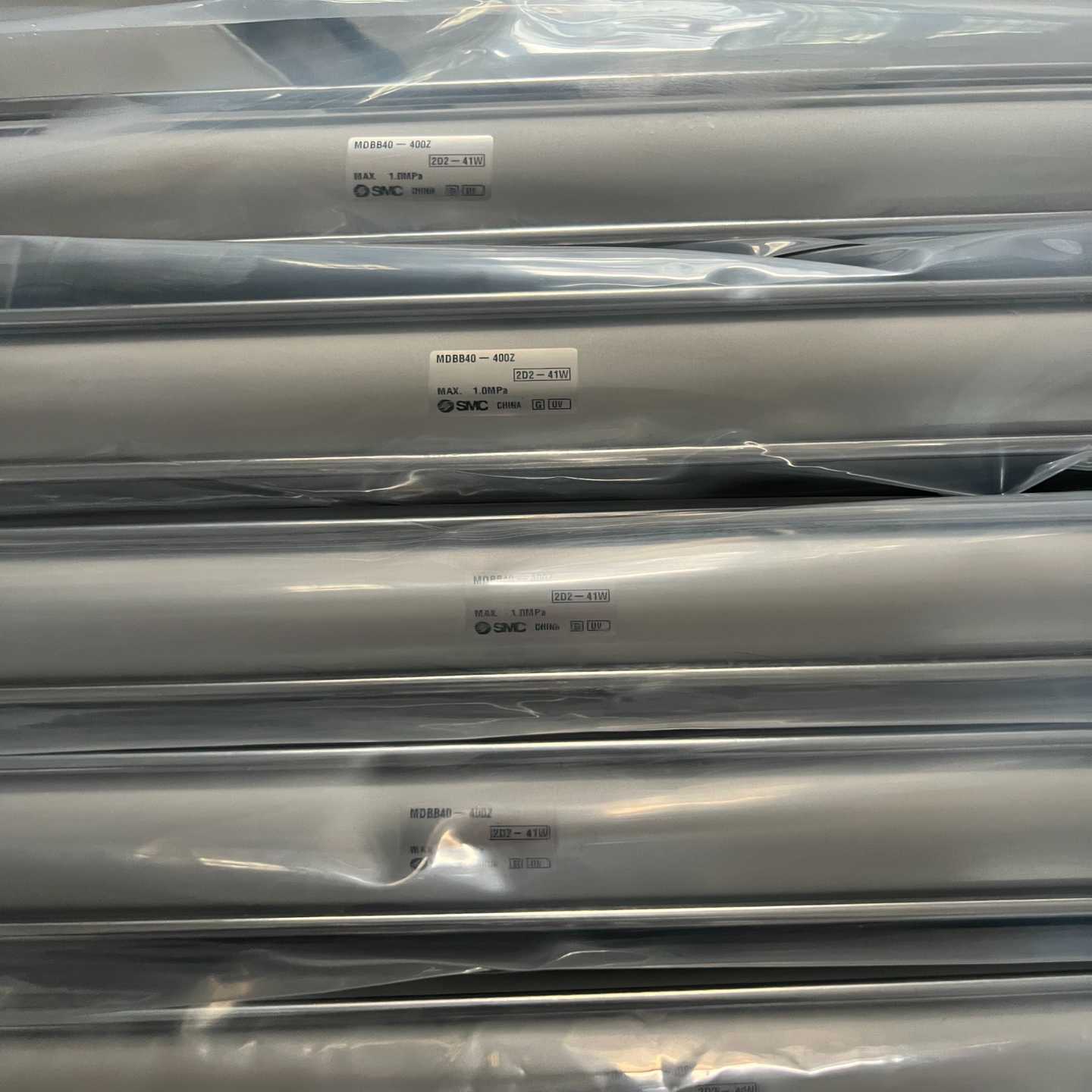 MDBB40-400ZSMC气缸--议价商品