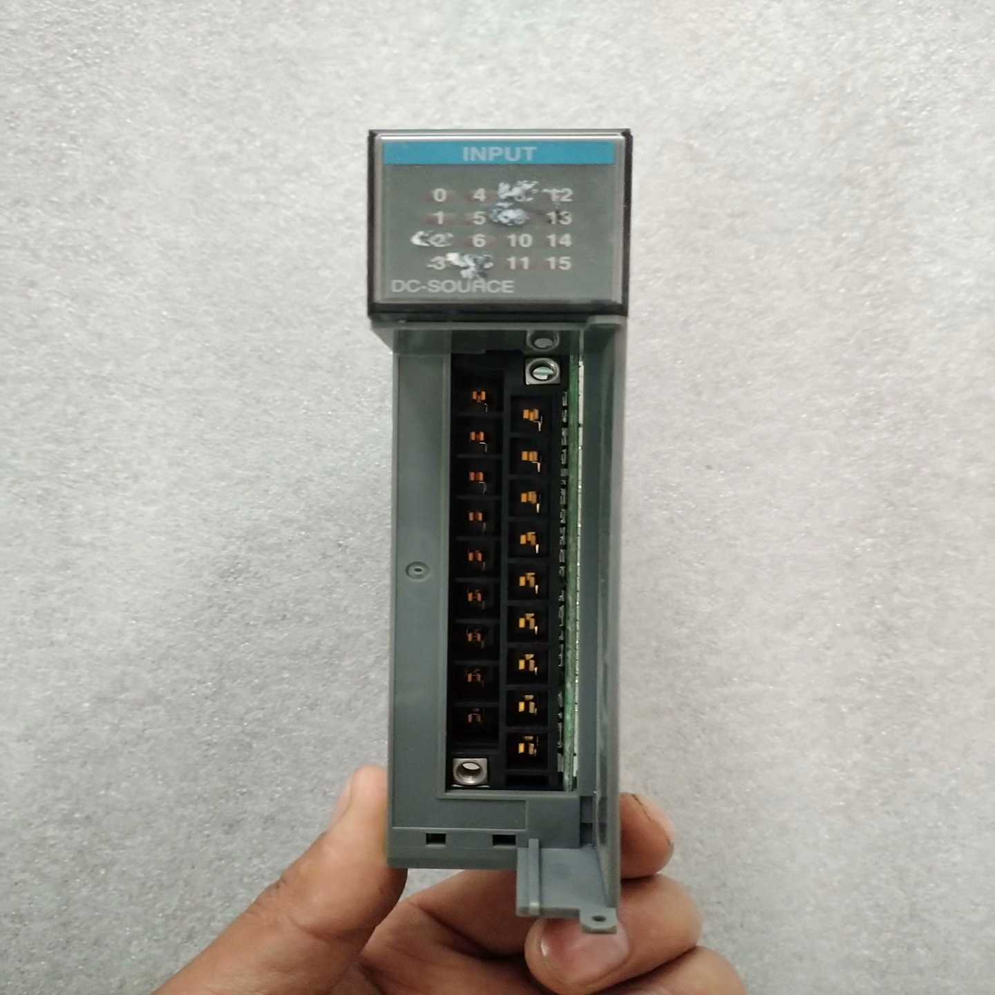 罗克韦尔1746-IV16件实物图拍摄成色如图询价