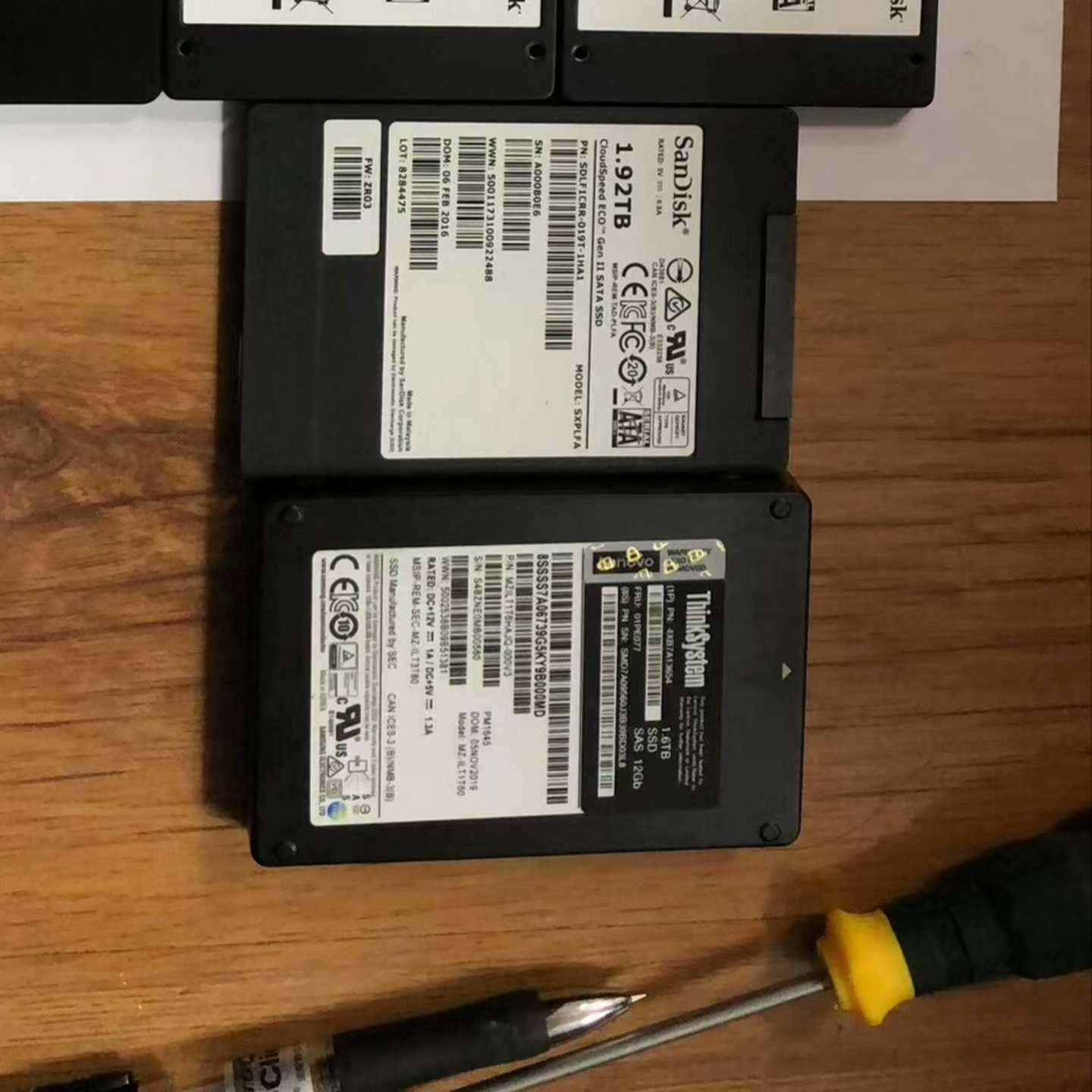 出120个联想pm1635a1.6tbsas服务--议价商品