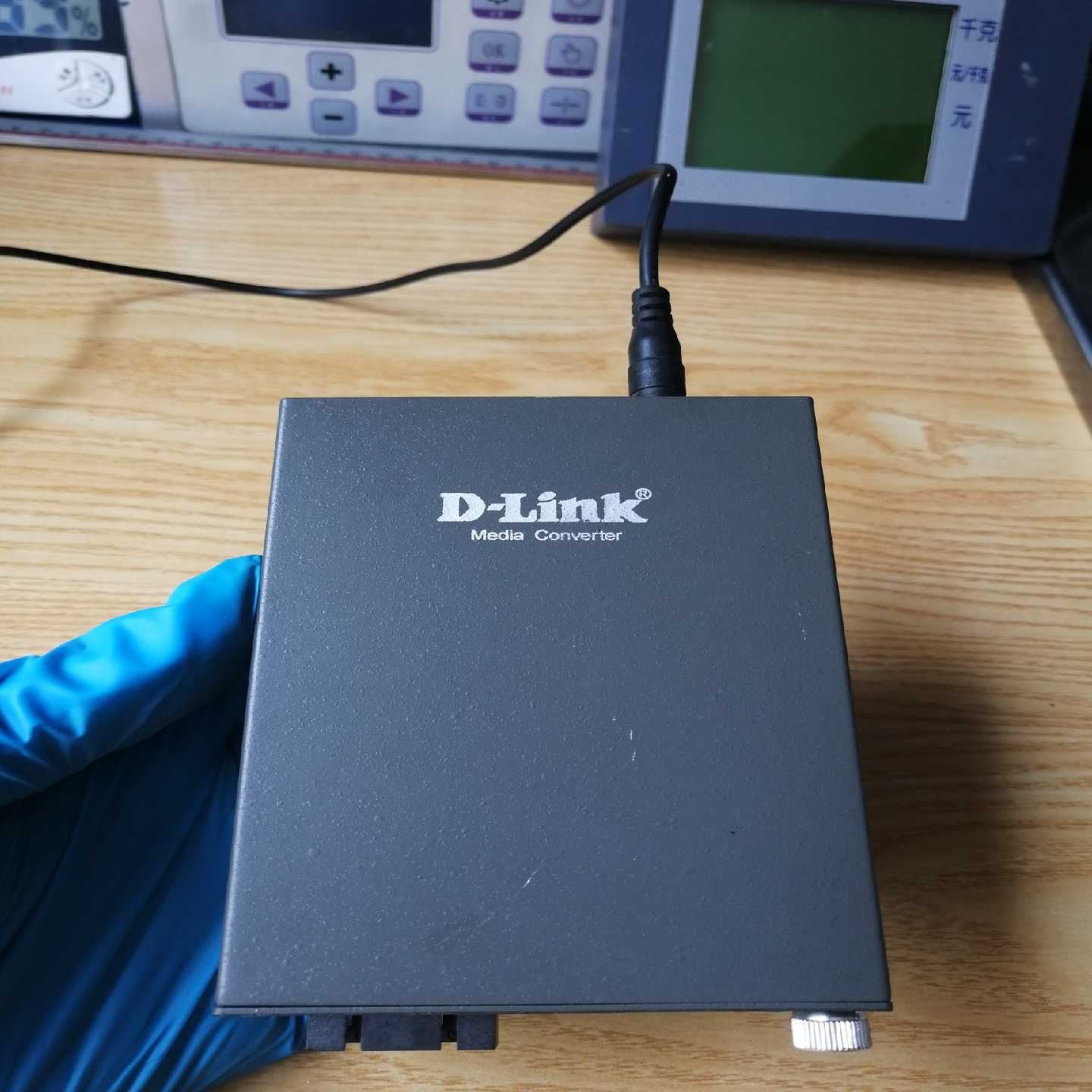 DLink友讯DGE-871千兆单模多模光纤收发器转换器SC